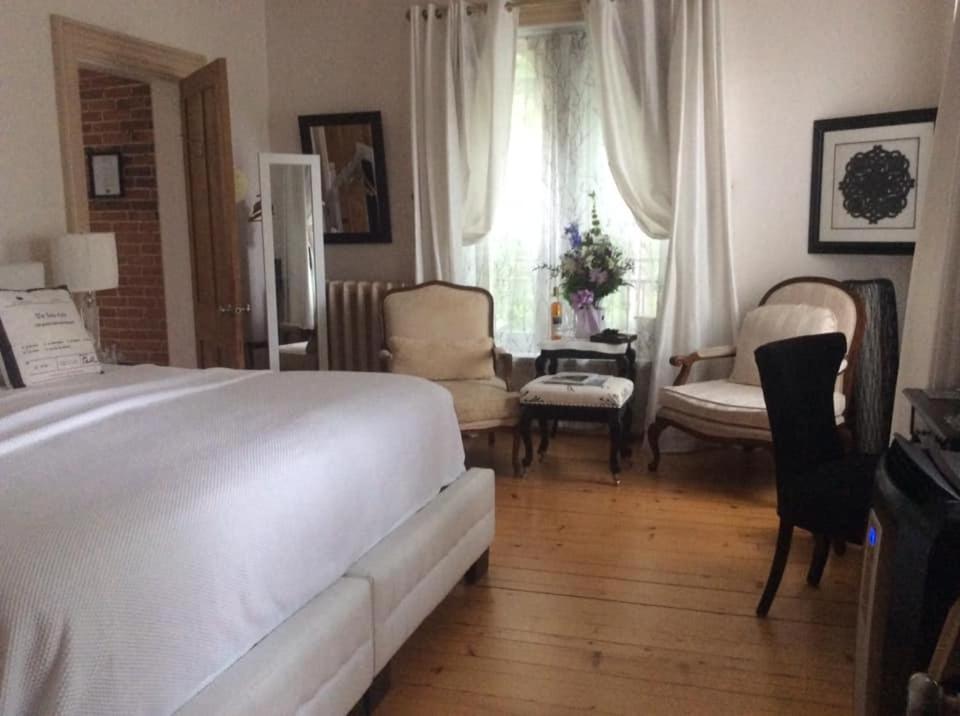 Ile De Garde B&B Σέρμπρουκ Εξωτερικό φωτογραφία